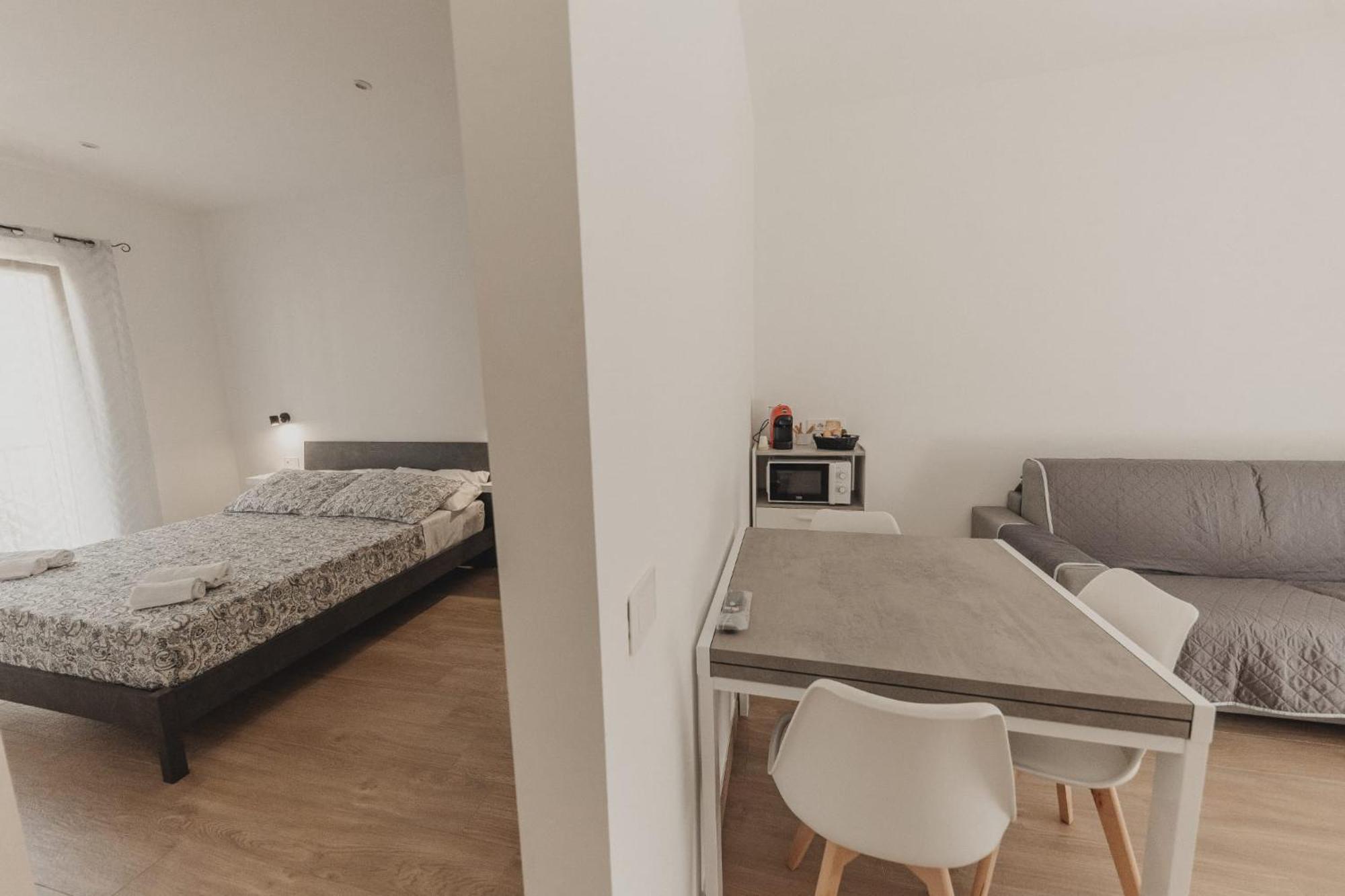 Bedda Apartment Чефалу Екстериор снимка